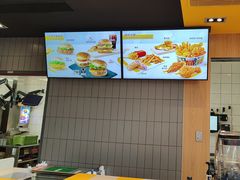 -麦当劳(番禺陈头岗越秀星瀚分店)