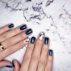 -摩睫+皮肤管理·科学美容中心