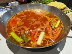 -王奋斗贵州酸汤牛肉火锅