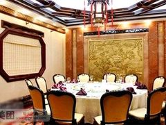 包厢-鹊华居·地道鲁菜·海鲜·融合味(大明湖店)