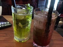 -江湖酒吧