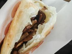 -李春秋驴肉火烧总店