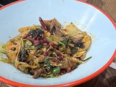 -大食代美食广场(上海中心店)