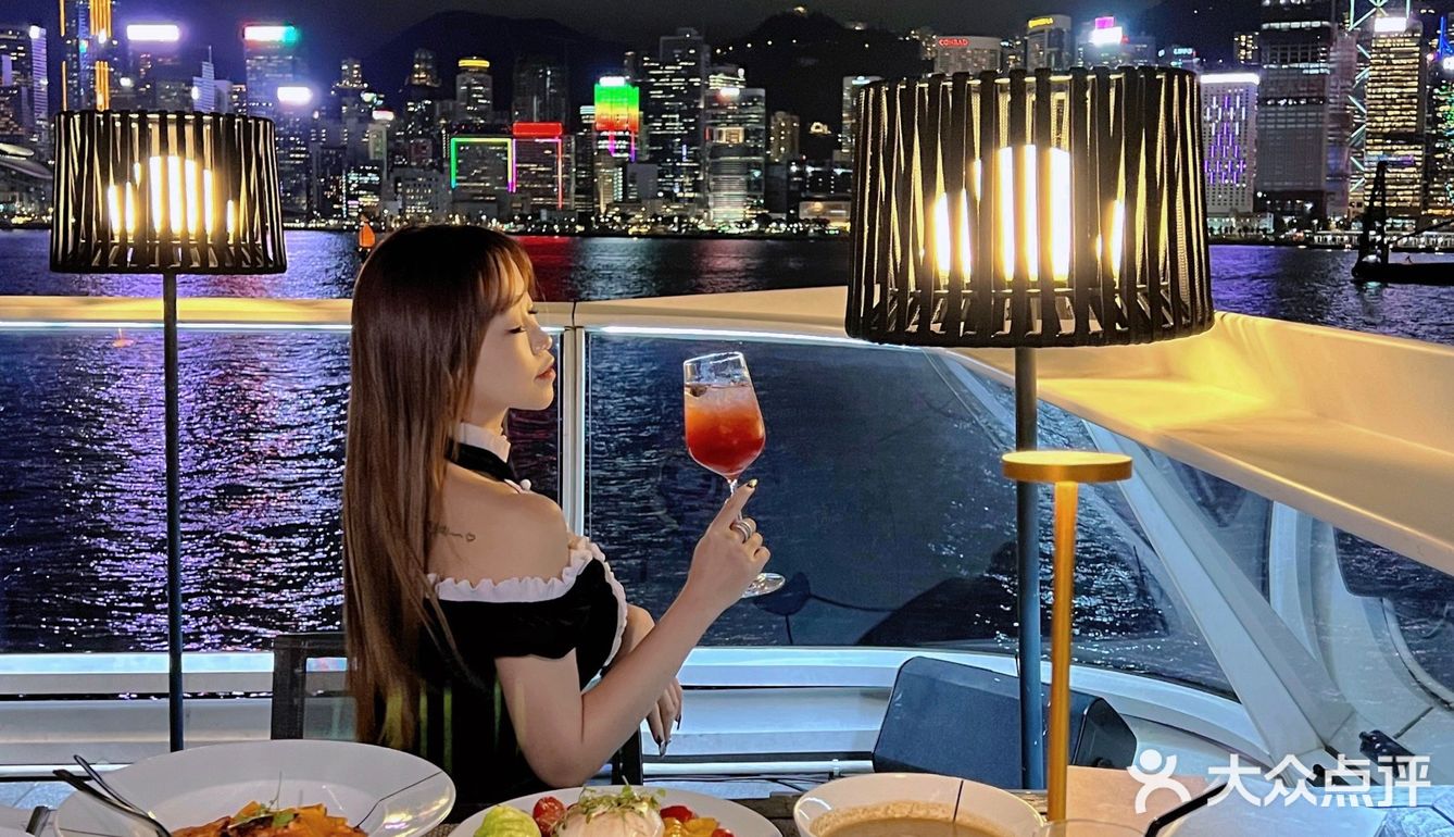 香港海边餐厅📷坐拥270°维港海景