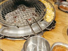 -青瓦炭韩潮烤肉(花园道店)