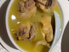 浓汤花胶鸡汤-维园悦谱·海派家常菜(乌鲁木齐南路店)