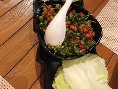 肉碎生菜包猪肉-野米东南亚餐厅(欢乐海岸店)