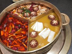 -湊湊火锅·茶憩(打浦桥日月光店)