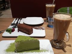 -必胜客(新中纬店)