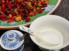 -渔语鱼新川菜Bistro(万象天地店)
