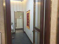 -宠爱国际动物医院· 猫科· 外科·中兽医(长白店)
