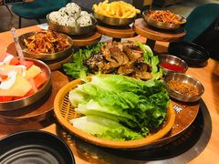 -肥肥虾庄·金牌油焖大虾(杨园滨江时代walk店)