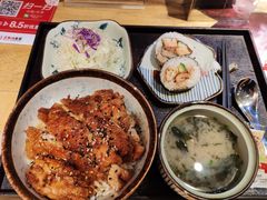 照烧鸡排饭-京和风食堂·定食寿喜锅(保利樾广场店)