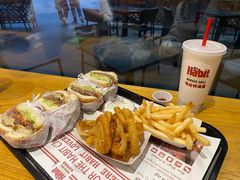 -The Habit Burger Grill 哈比特汉堡(爱琴海店)