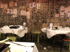 大堂-鲜入围煮花胶鸡海鲜火锅