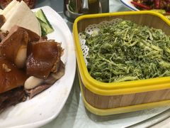 -郑庄脂渣海鲜楼(九水路店)