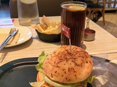 -必胜客(绿地新都会店)