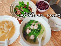 -悦芽照护月嫂+育儿嫂(杭州店)