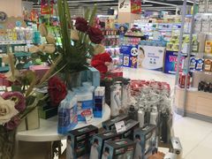 -华润万家(凯德广场店)
