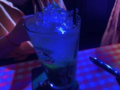-鲨鱼美式餐厅酒吧Sharky