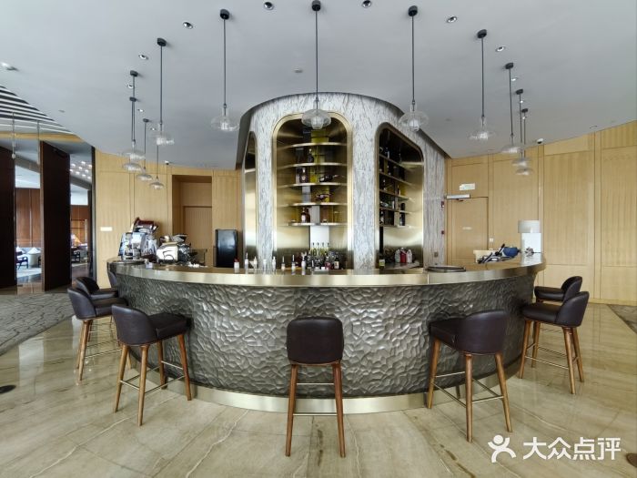 三迪希尔顿酒店·星空酒廊图片