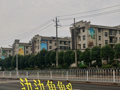-梁子湖东篱老屋生态庄园