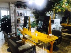 -明洞造型精品烫染