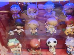 -泡泡玛特POPMART (北京超极合生汇店)