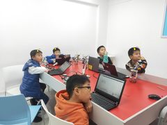 -童程童美·信息学竞赛·乐高机器人编程(龙华校区)