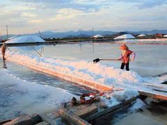 -莺歌海盐场