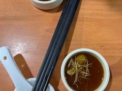 -莱莱小笼·乔艾