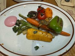 -Mark&Mars Restaurant