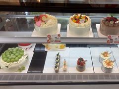 -花花卷卷·鲜食蛋糕(静安久光百货店)