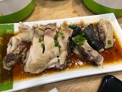 -老乡鸡(亳州路天庆大厦店)