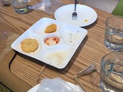 -乐凯撒披萨(汇港购物中心店)