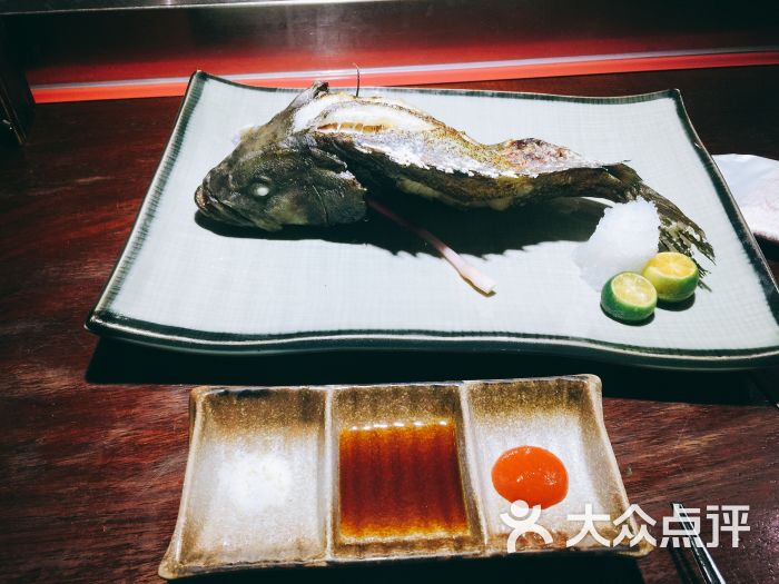 炉匠炉端烧酒(国金中心店)烤鱼图片 - 第1张