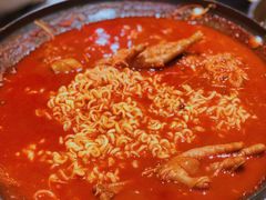 辛拉面-吴草鸡爪오초닭발韩食堂(融恒盈嘉中心店)