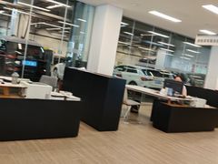 -上海永达奥诚奥迪4S店(申江路店)