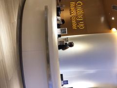 -康斐斯健身(银泰创意城店)