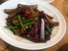 茄子炒豆角-湘阁里辣(南岭购物广场店)