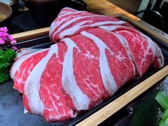 -湊湊火锅·茶憩(杭州湖滨银泰in77店)