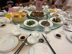 -山明水秀大饭店