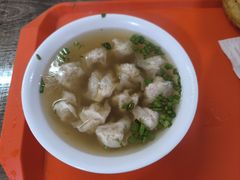-张阿三馄饨店