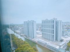 -上海虹桥西郊假日酒店