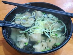 -莱莱小笼·乔艾