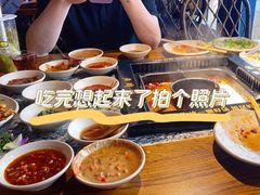 -老牌坊云南鱼豆花火锅(哈西万达店)