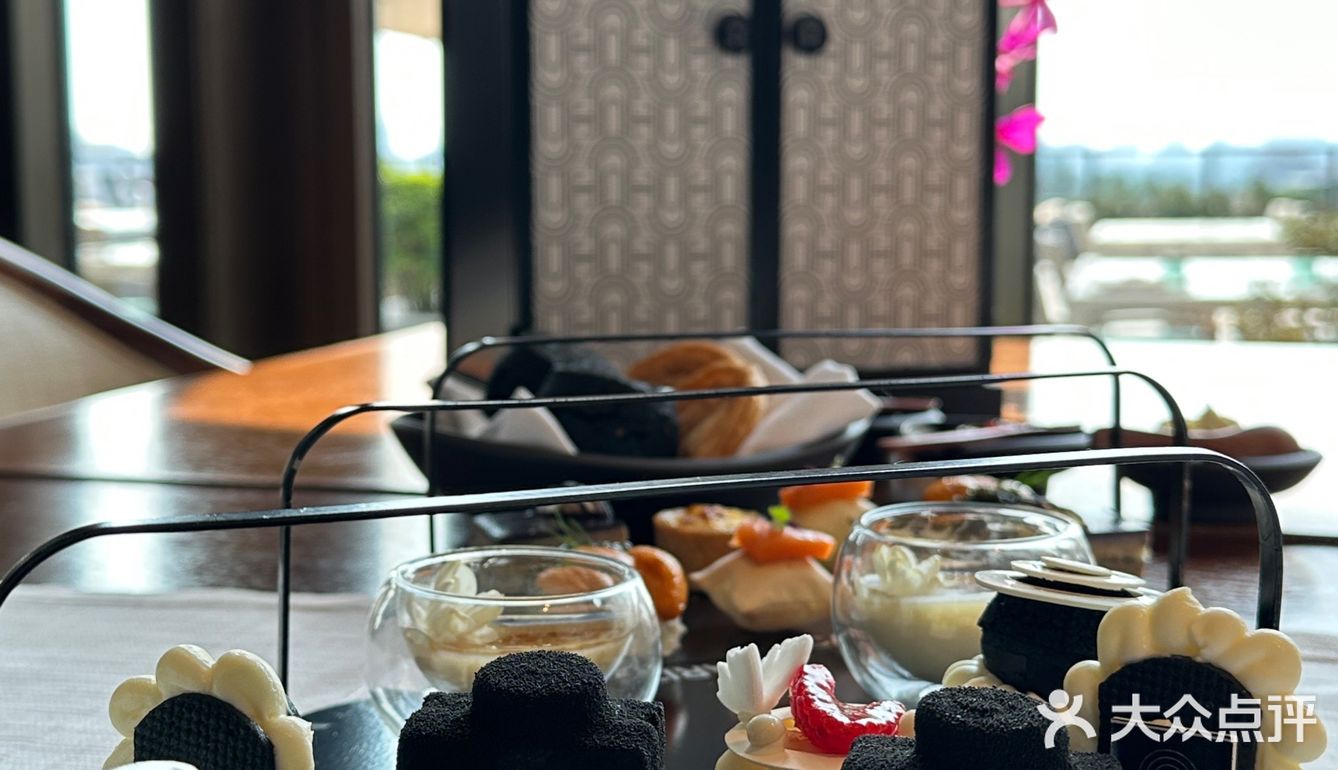 京城绝美景🫖｜1945年的CARITA✖️Café Zi下午茶