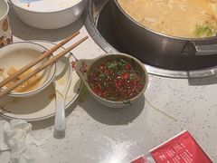 -三人行骨头王火锅(长寿店)