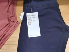 -lululemon(上海浦东IFC店)