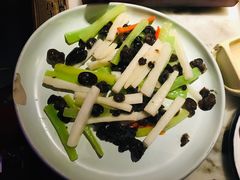 -绿茶餐厅(光谷世界城步行街店)